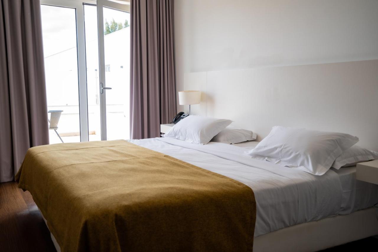 Hotel Vila D'Обідуш Екстер'єр фото