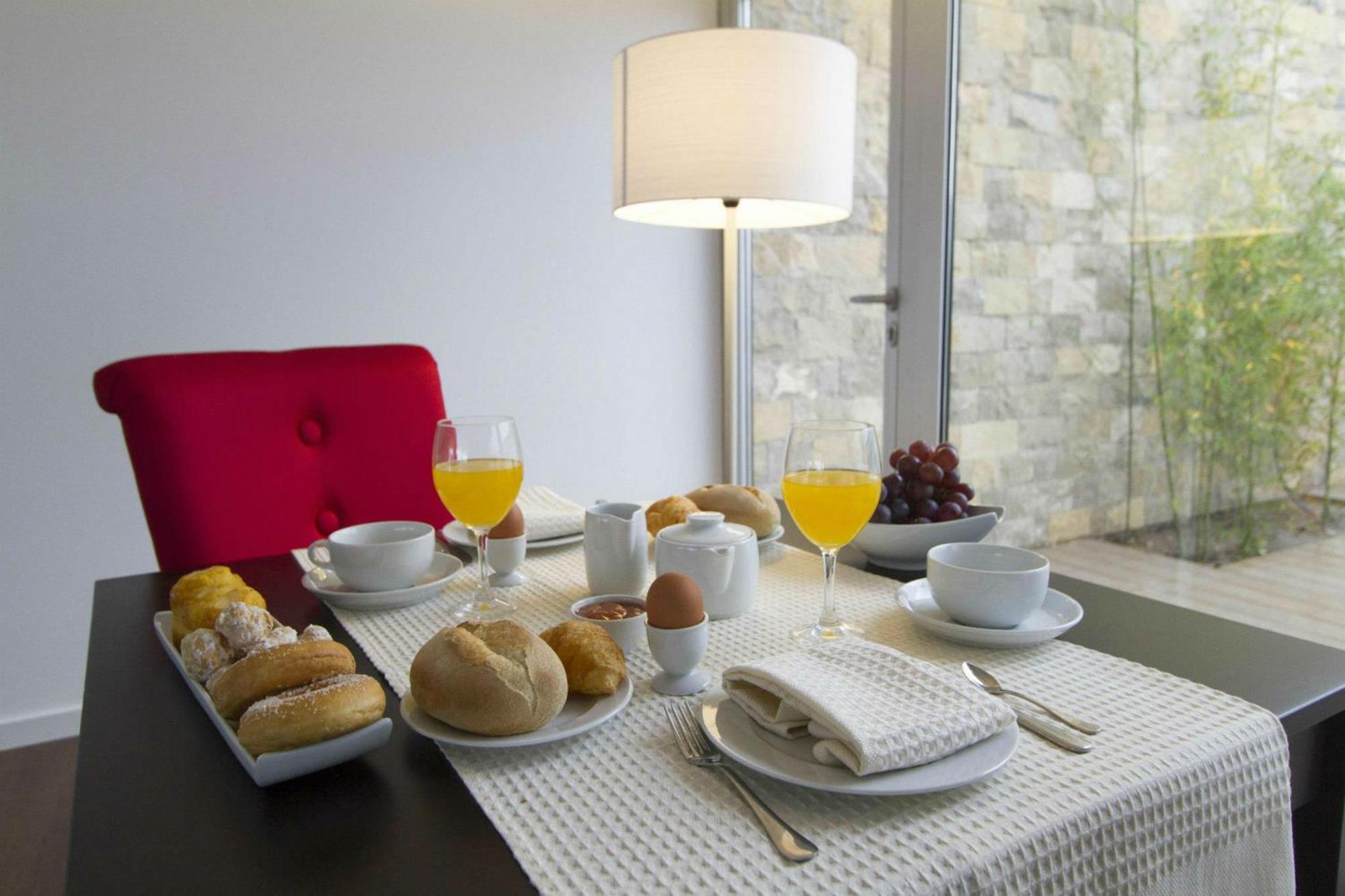 Hotel Vila D'Обідуш Екстер'єр фото
